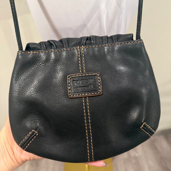 Fossil Black Small Leather Flap Crossybody Bag Everyday Minimalist Chic Luxe - Picture 4 of 7